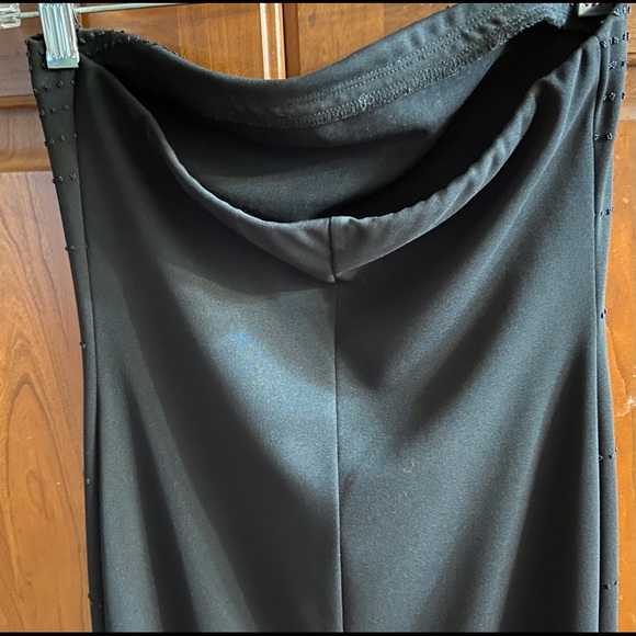 Cocktail dress Elegant black stretchy sleeveless beaded dress - Picture 7 of 7